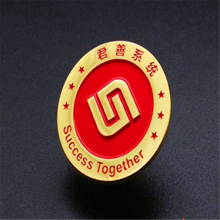 乐鱼官方网站:胸针订制批发市场(图1)